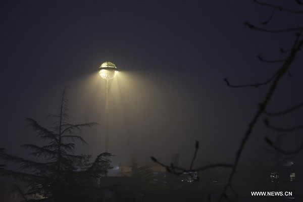 Tianjin, 4 Hebei cities follow Beijing red alert