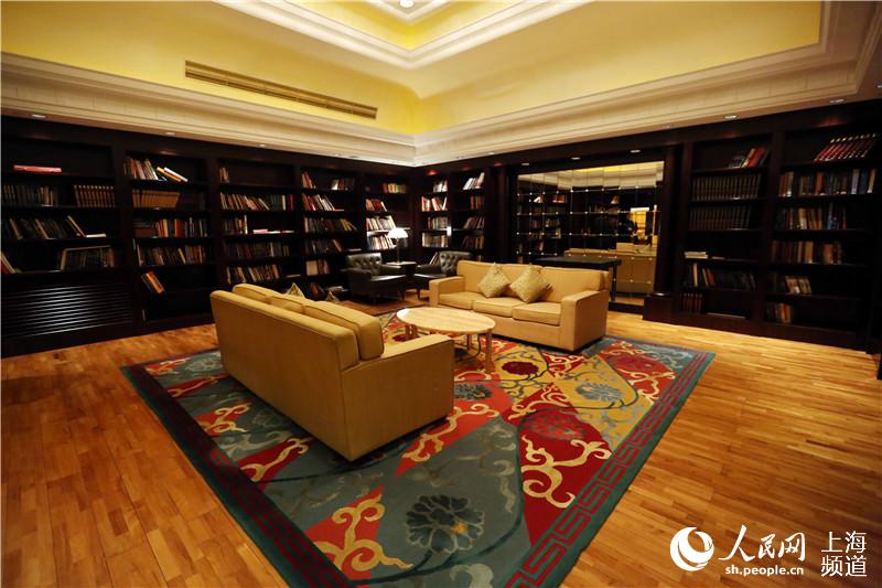 The highest library in the world 