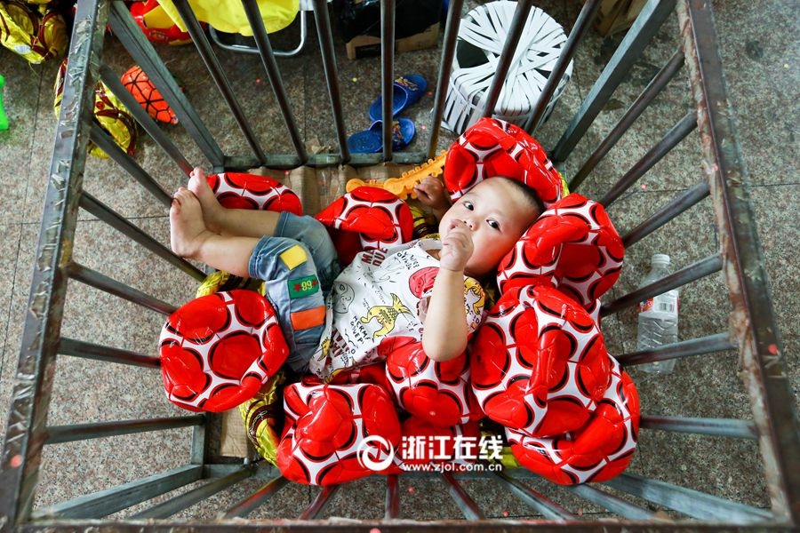 Euro 2016 gives a boost to 'Made in Zhejiang' products