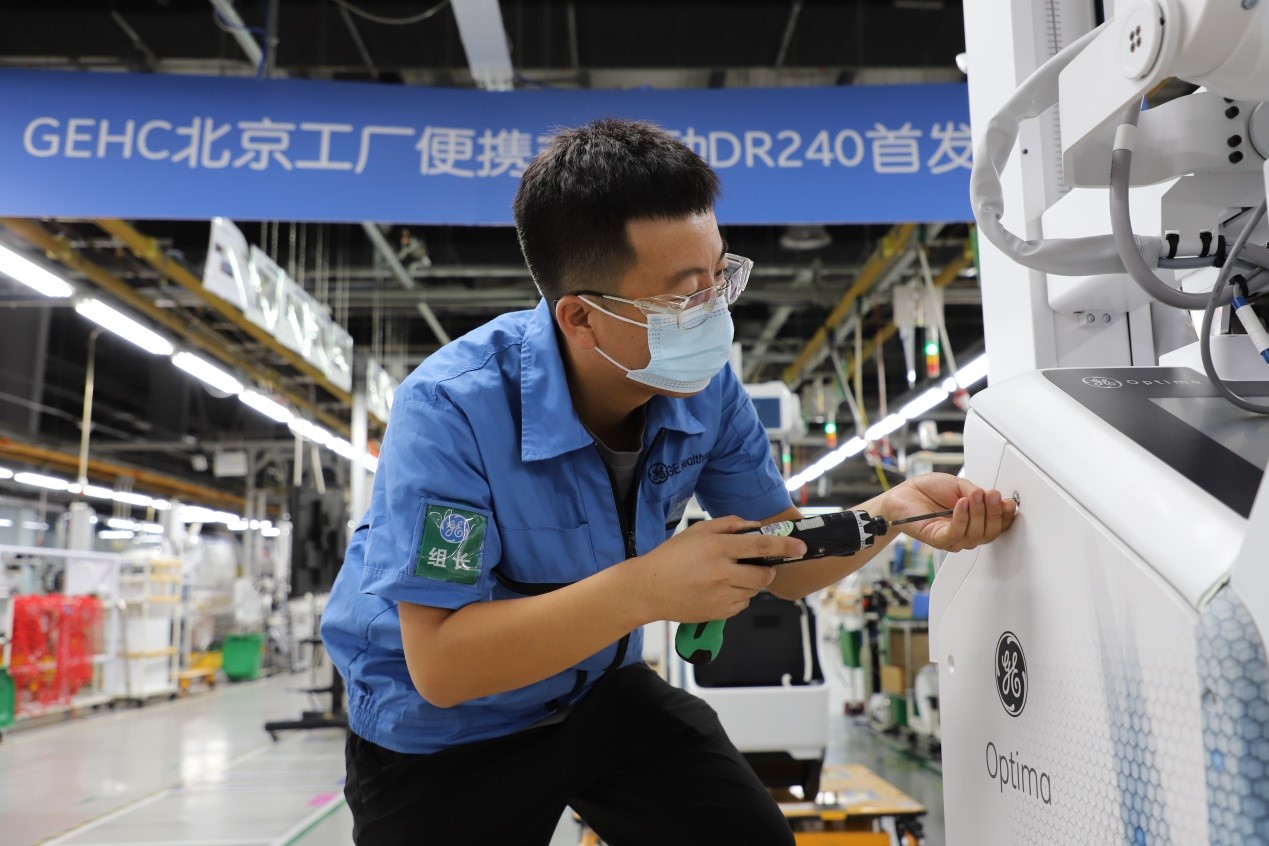 Laws of economics bring foreign capital closer to China