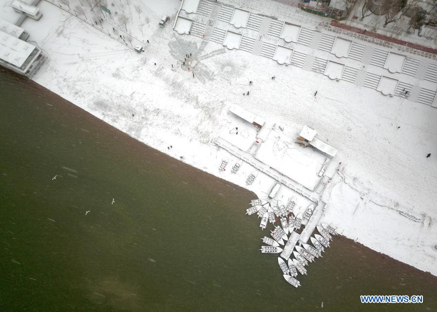 Snow scenery in Lanzhou, Gansu
