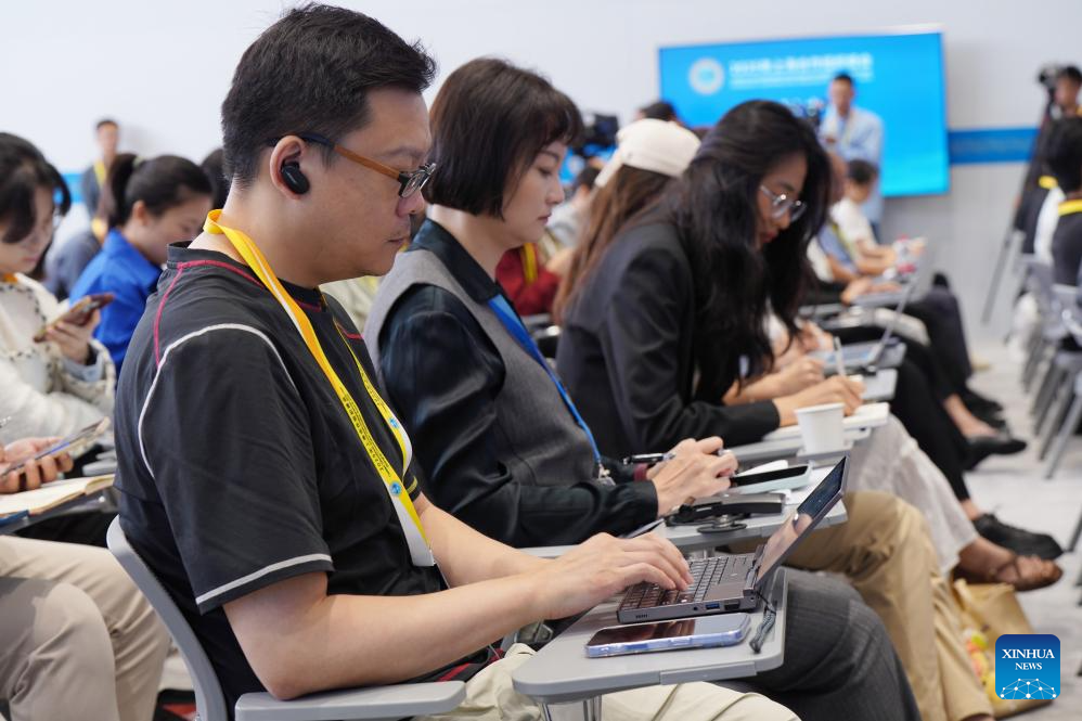 Press briefing for Good-Neighborliness, Friendship and Cooperation Commission of SCO held at media center