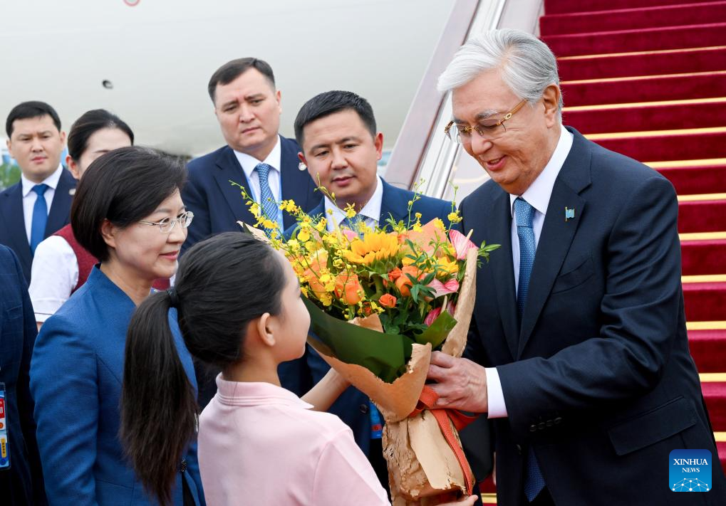 Kazakh president arrives for SCO Summit 2025 in Tianjin